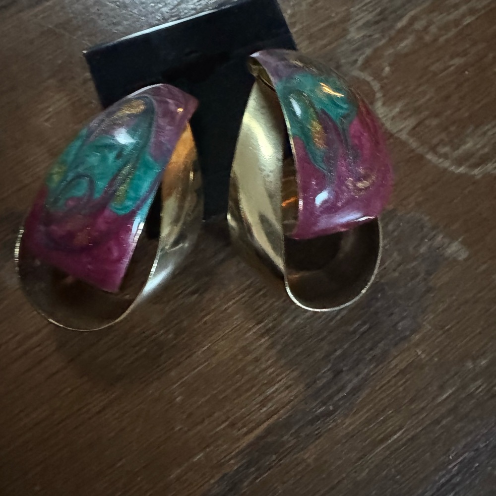 Vintage 80’s Gold and Multicolor Women's Earrings